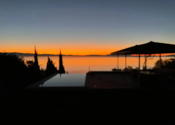 Villa Lovran - 150M To The Beach - Infinity Pool - Incredible Sea View - Fitness Room